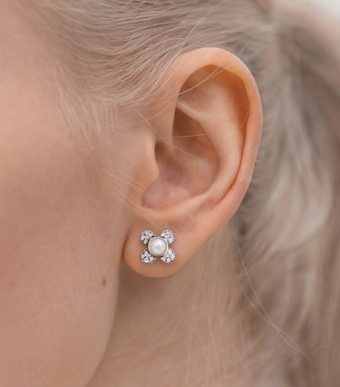 Aristosil Lunette Studs
